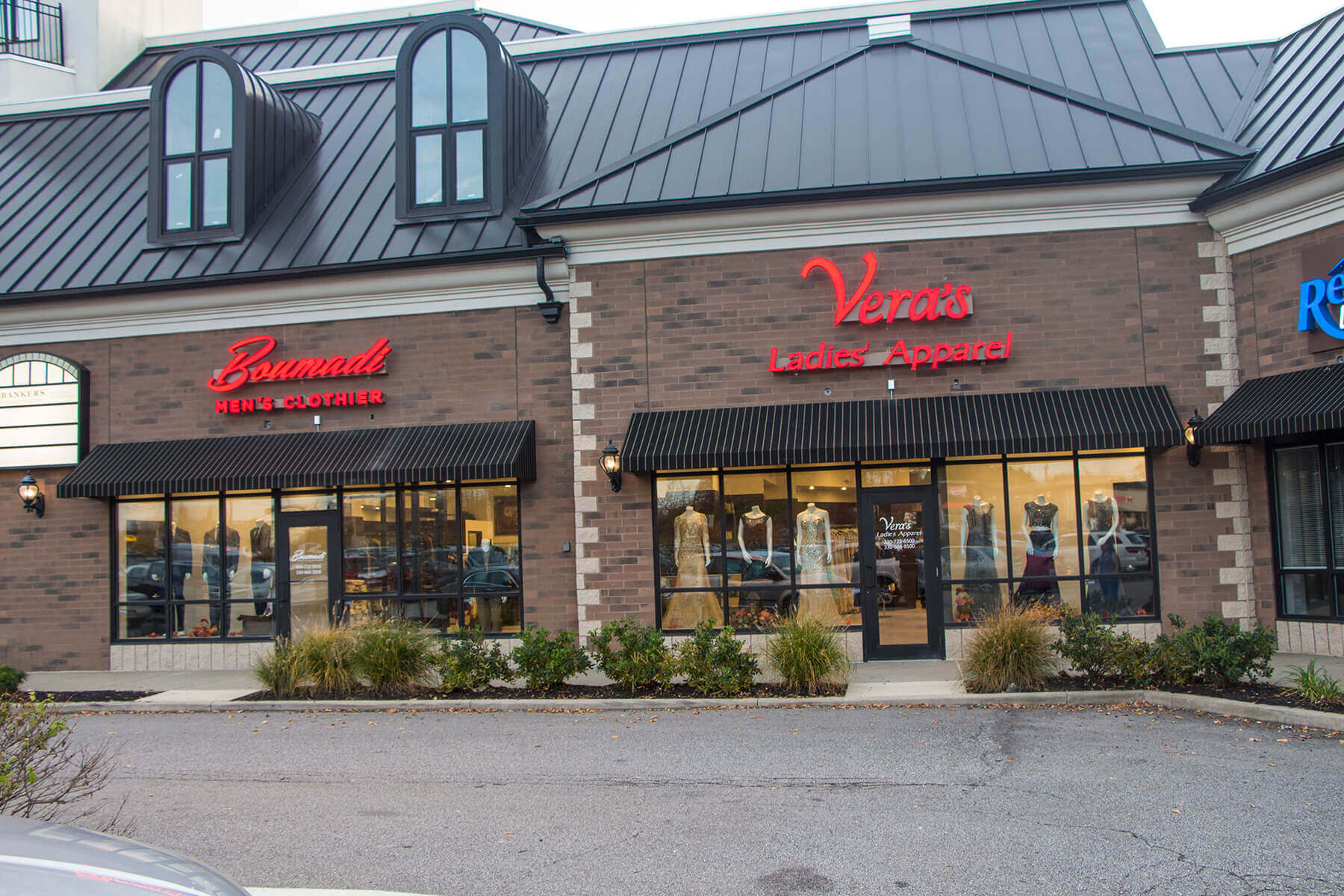 About Vera's Ladies Apparel Designer Dress Boutique in Medina, Ohio